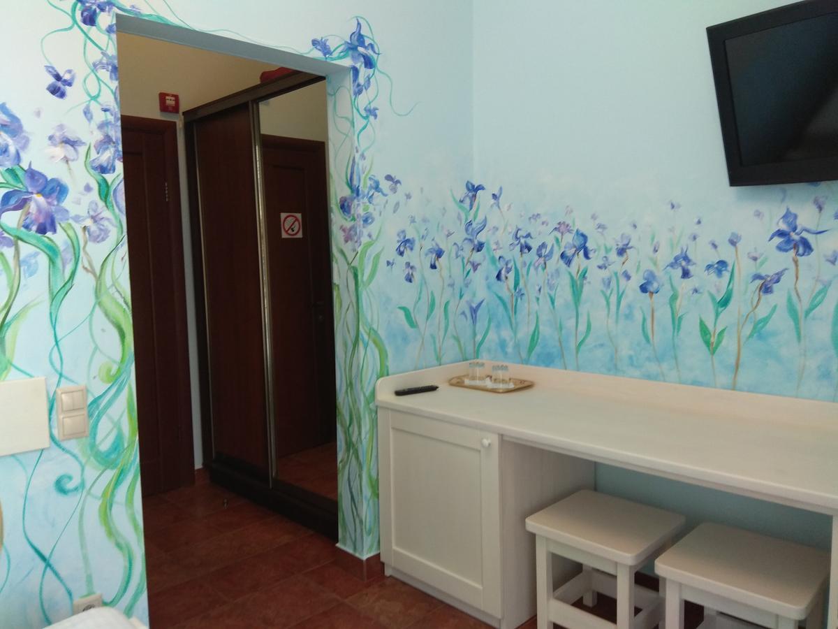 Aparthotel Na Dobu Lviv Exterior photo