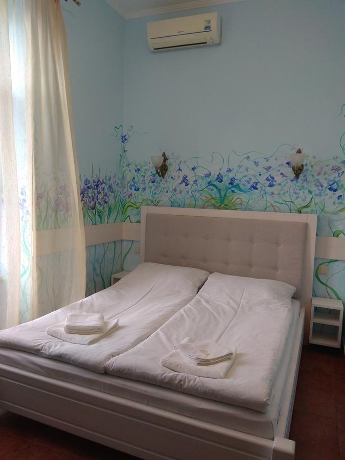 Aparthotel Na Dobu Lviv Exterior photo